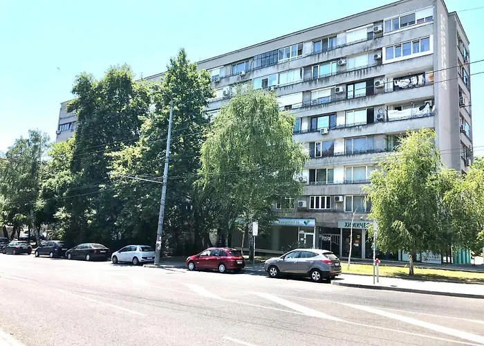 Avelov Art بورغاس